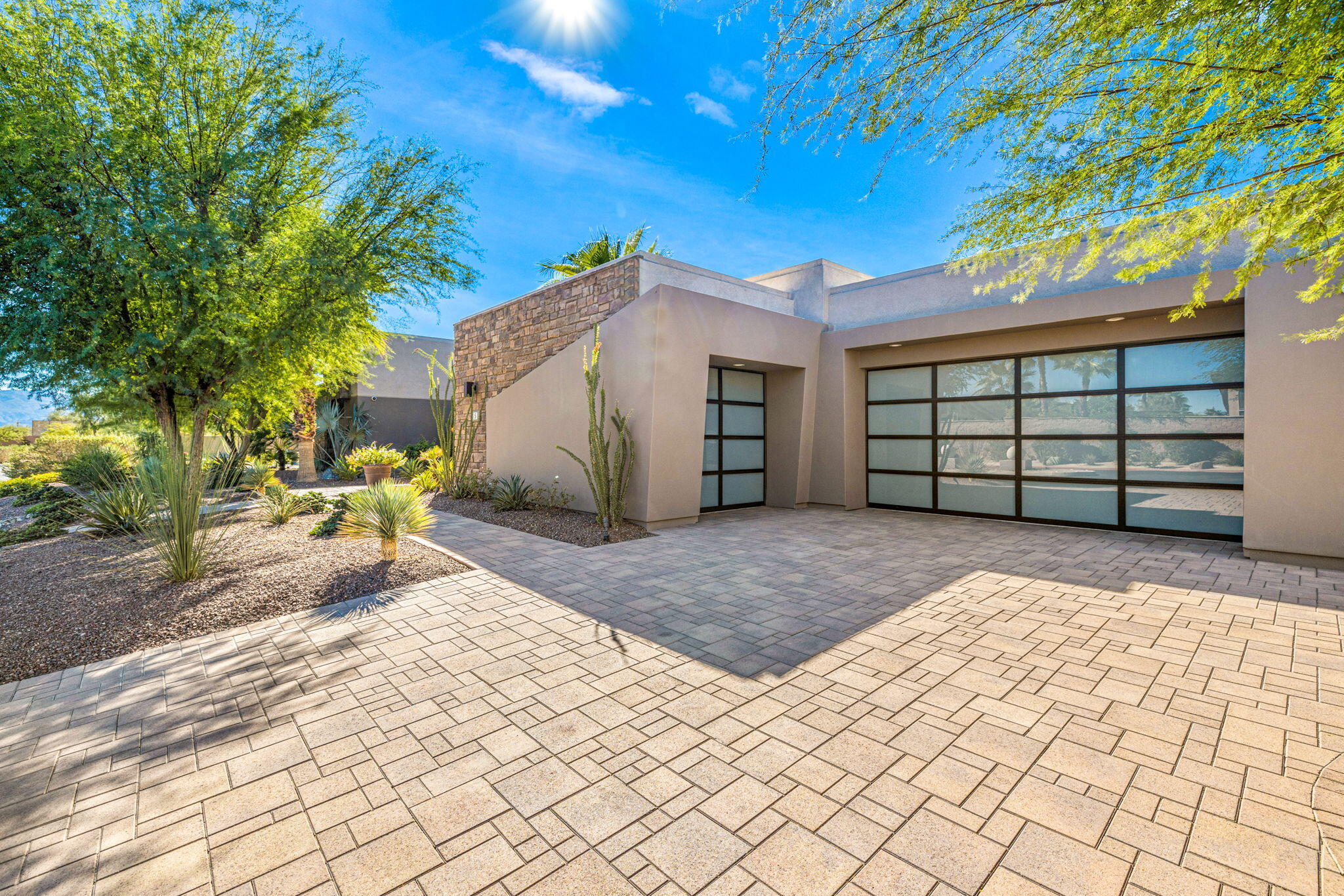 5 Via Merenda Rancho Mirage, CA 92270 - Photo 75 of 84 Garage