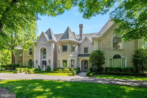 $4,599,000 | 10010 High Hill Place, Great Falls, VA 22066