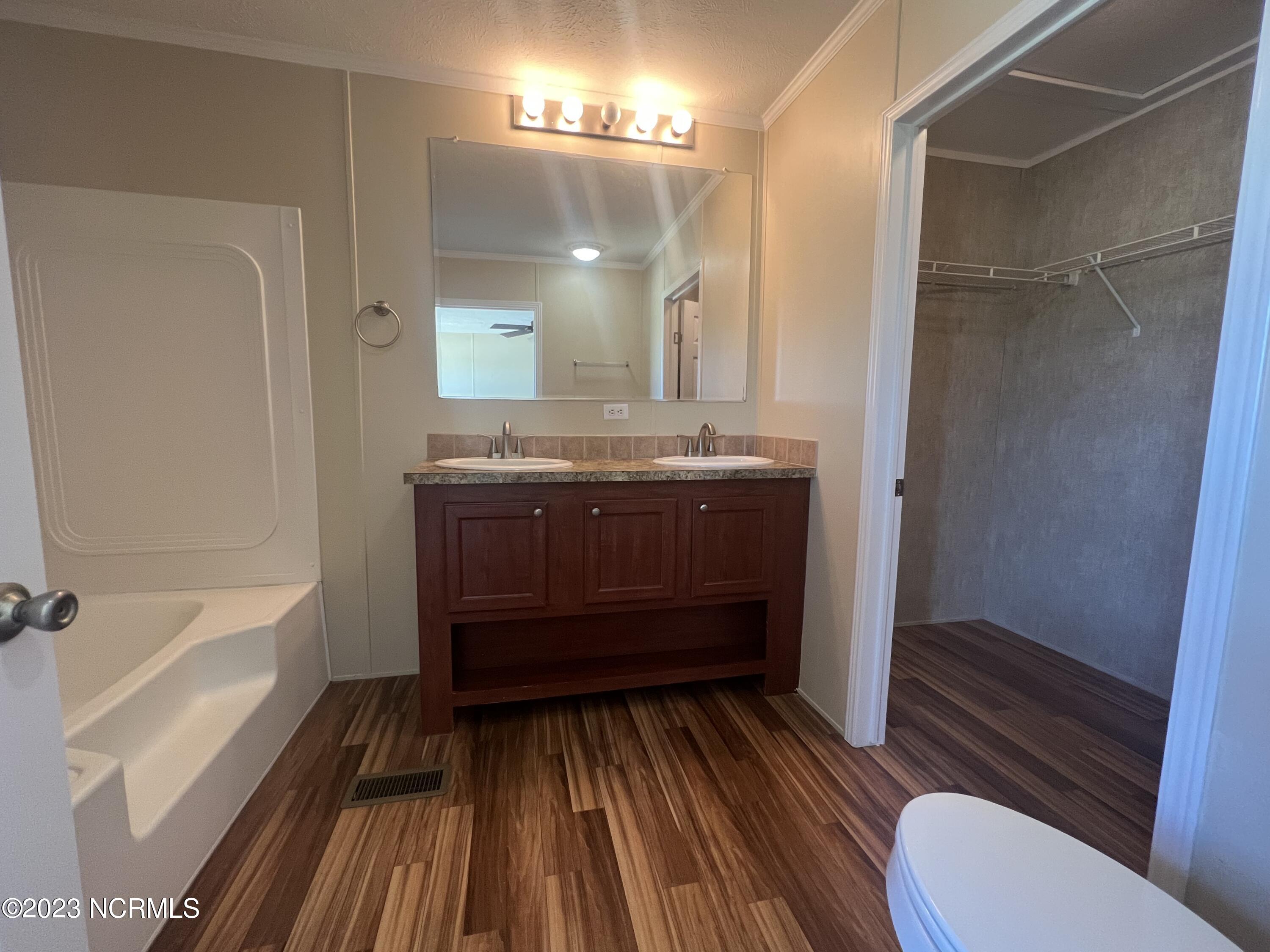 3245 Albemarle Church Road Columbia, NC 27925 - Photo 29 of 53 Master Bathroom