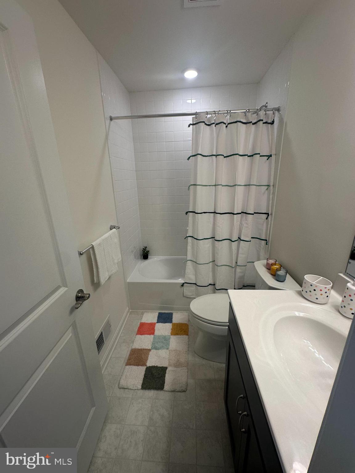 365 Purple Place Edgewood, MD 21040 - Photo 18 of 64 a bathroom with a sink a bath tub and a shower