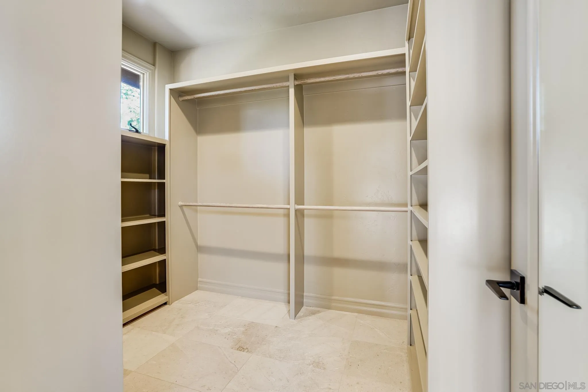 1346 Crest Road Del Mar, CA 92014 - Photo 44 of 64