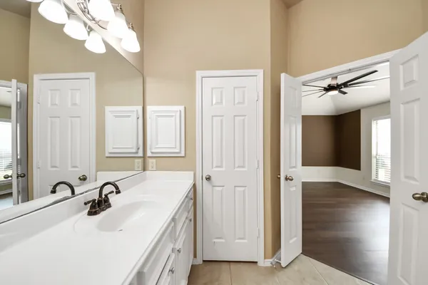 $2,200 | 27427 Channing Springs Drive, Spring, TX 77386
