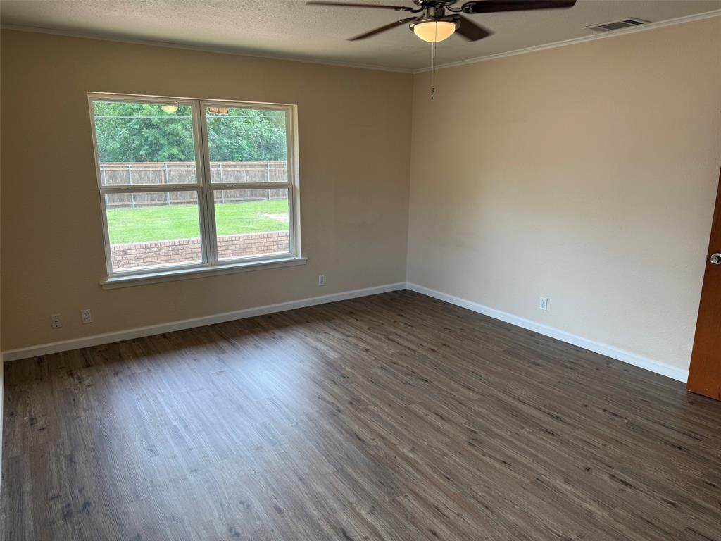 216 Randy Street Whitesboro, TX 76273 - Photo 17 of 30