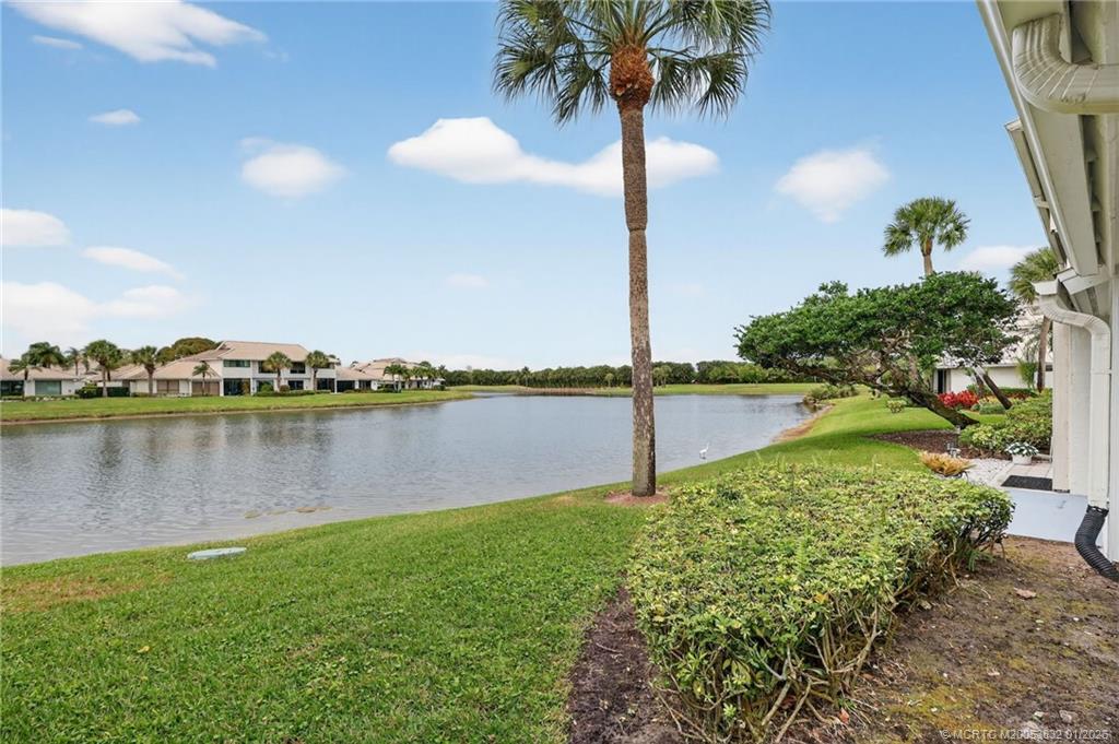 5627 Southeast Foxcross Place Stuart, FL 34997 - Photo 40 of 72 a view of a lake
