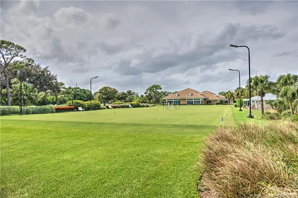 $469,000 | 5627 Southeast Foxcross Place, Stuart, FL 34997