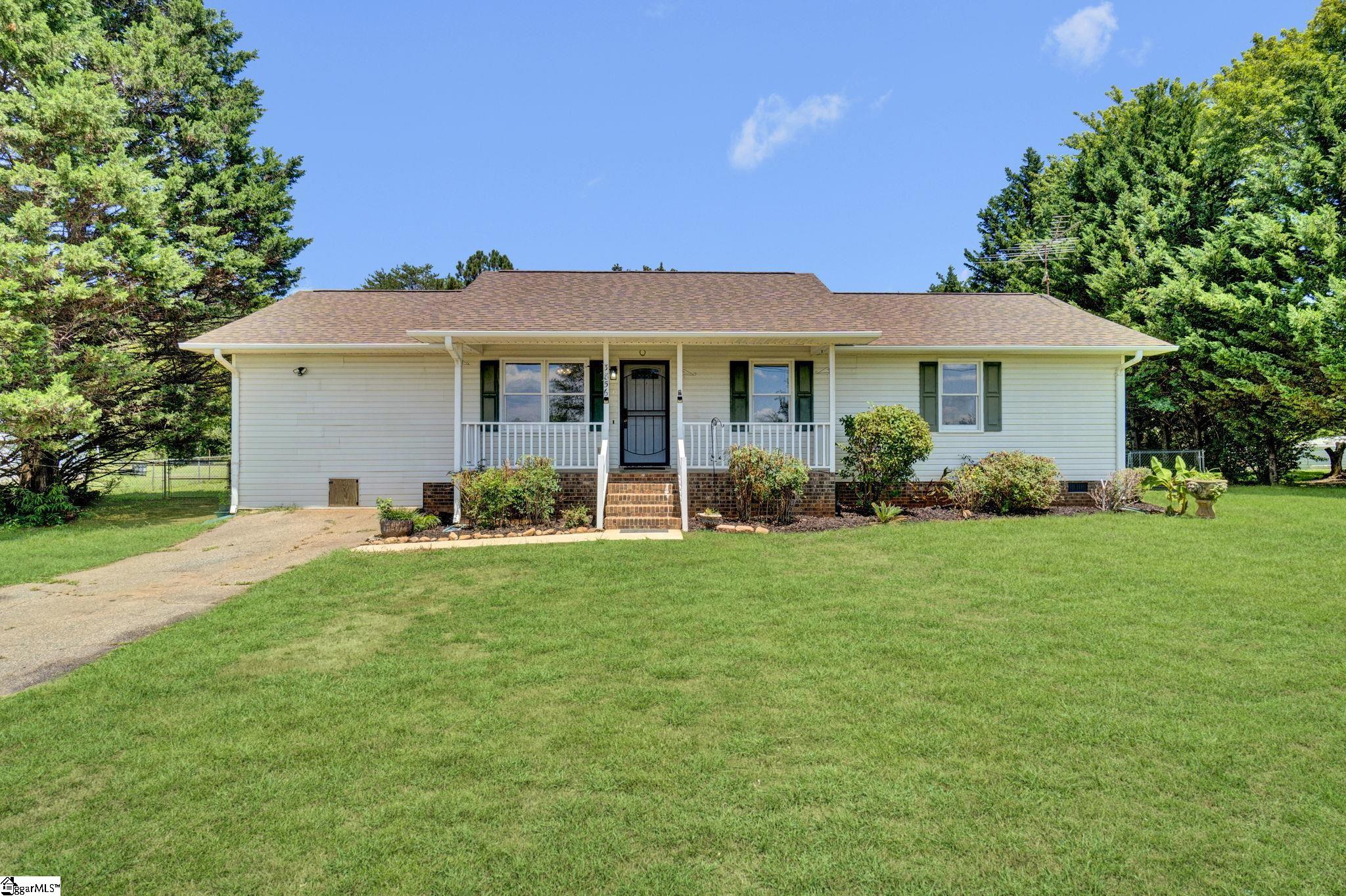 3856 Rainbow Lake Road Inman, SC 29349 - Photo 1 of 38