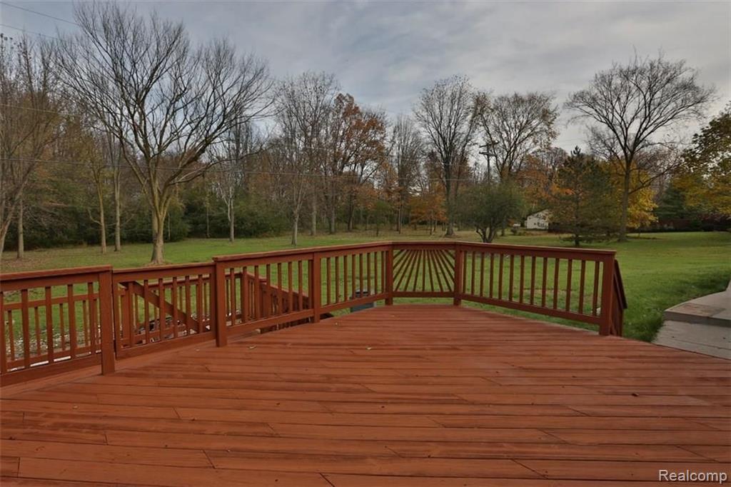 47110 Hull Road Belleville, MI 48111 - Photo 28 of 31