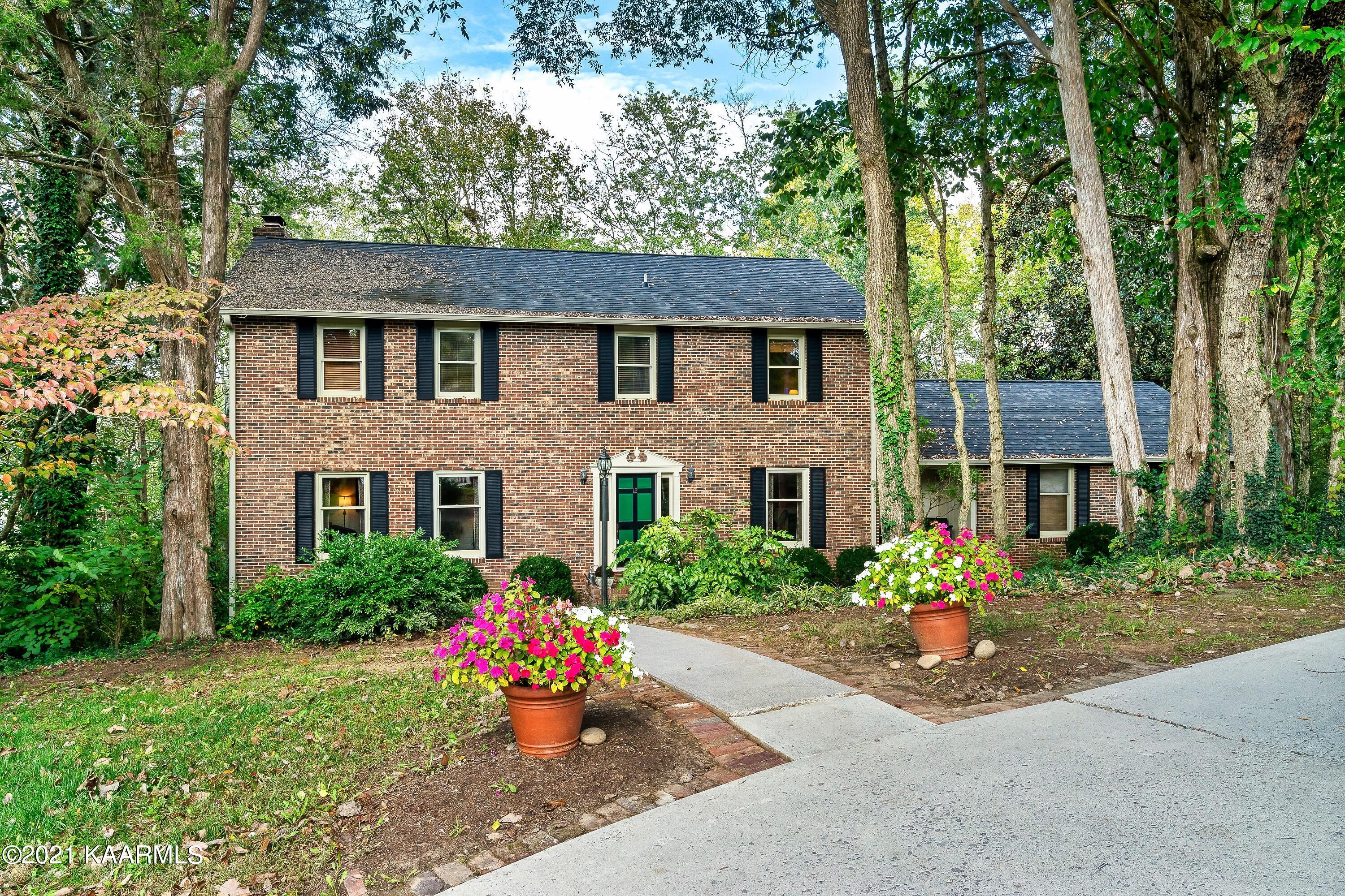 12 Compton Lane Oak Ridge, TN 37830 - Photo 1 of 53 12C-1