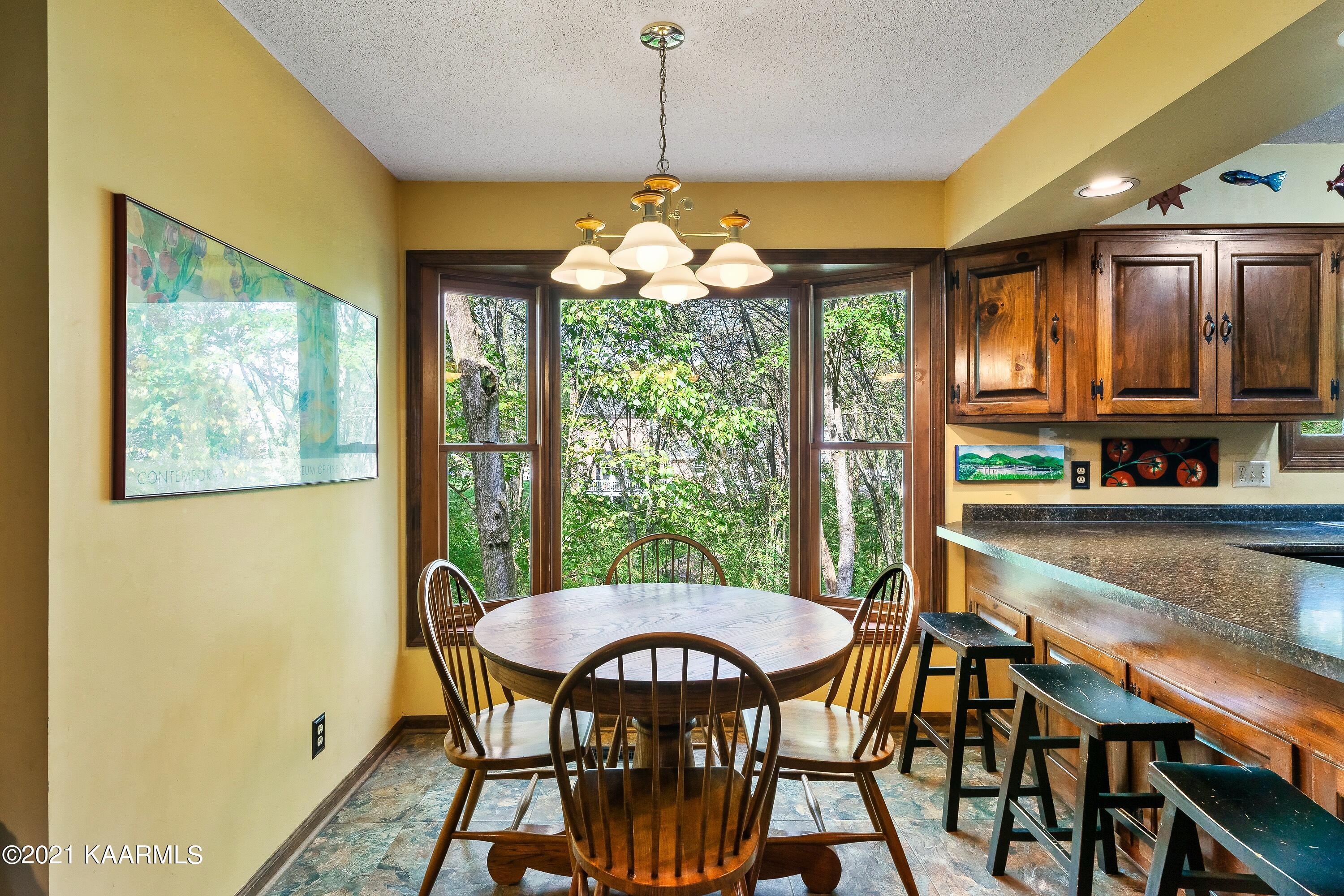 12 Compton Lane Oak Ridge, TN 37830 - Photo 12 of 53 12C-12