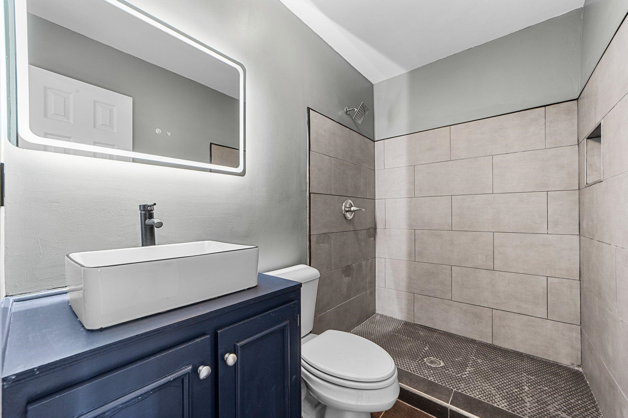 2317 Carthage Circle Raleigh, NC 27604 - Photo 16 of 31 Photo 16