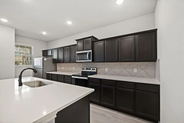 $2,195 | 3500 Brentwood Drive, Denton, TX 76207
