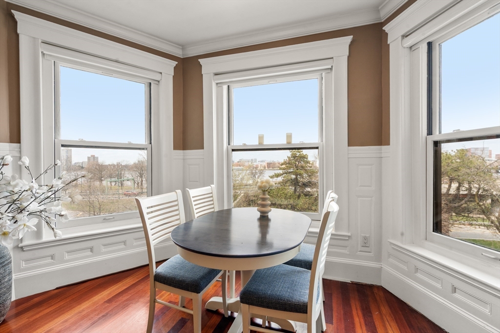19 Bay State Road, Unit 4 Boston, MA 02215 - Photo 4 of 27