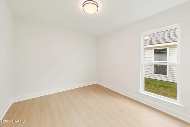 $197,900 | 227 Camerons Cove Drive, Carencro, LA 70520