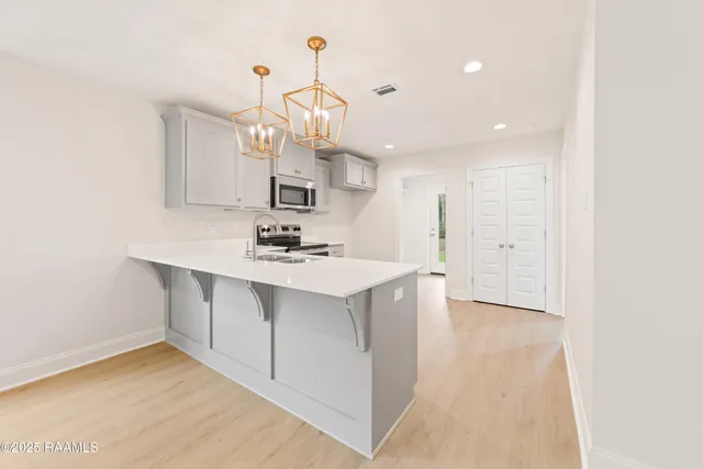 $197,900 | 227 Camerons Cove Drive, Carencro, LA 70520