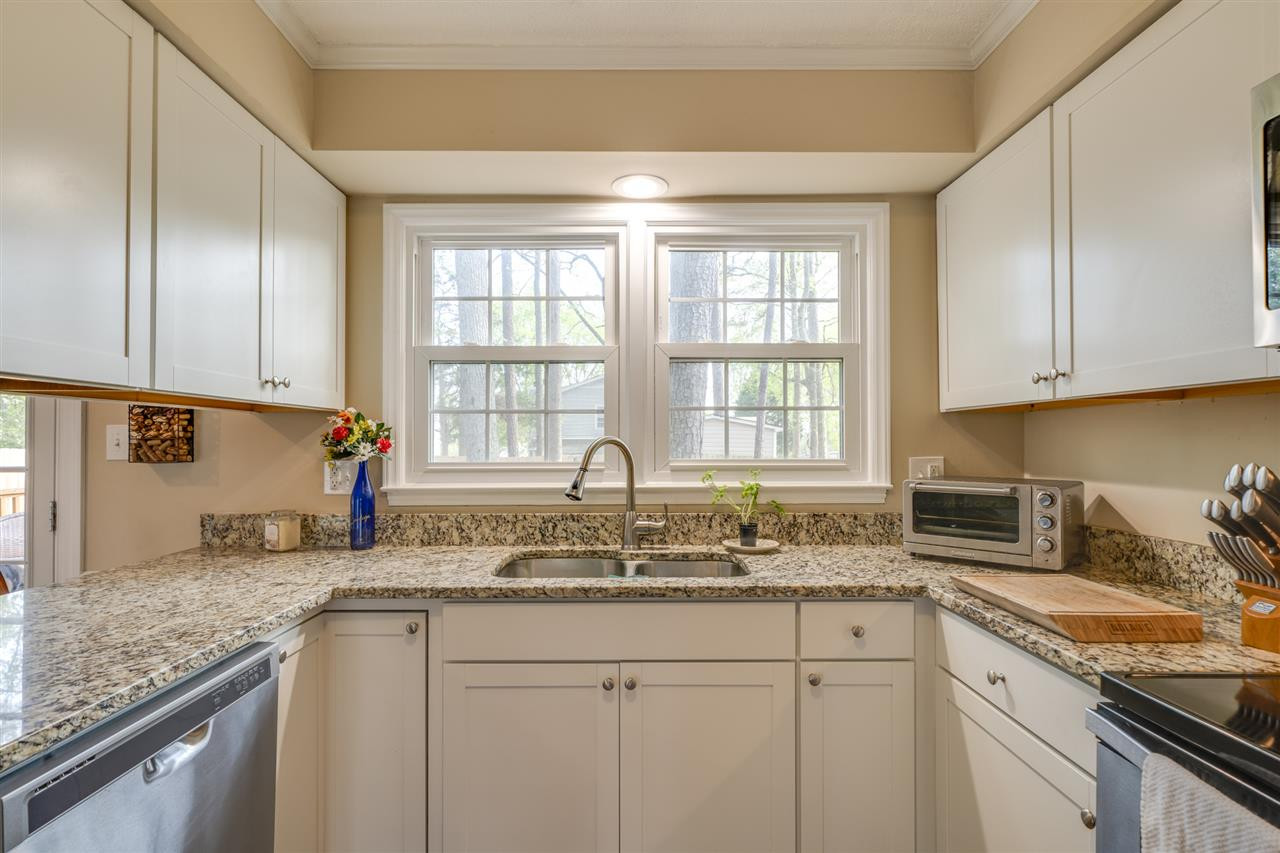 3708 Dusty Lane Raleigh, NC 27604 - Photo 9 of 29 Photo 9