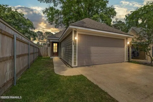 $294,999 | 114 Souvenir Gate, Lafayette, LA 70501