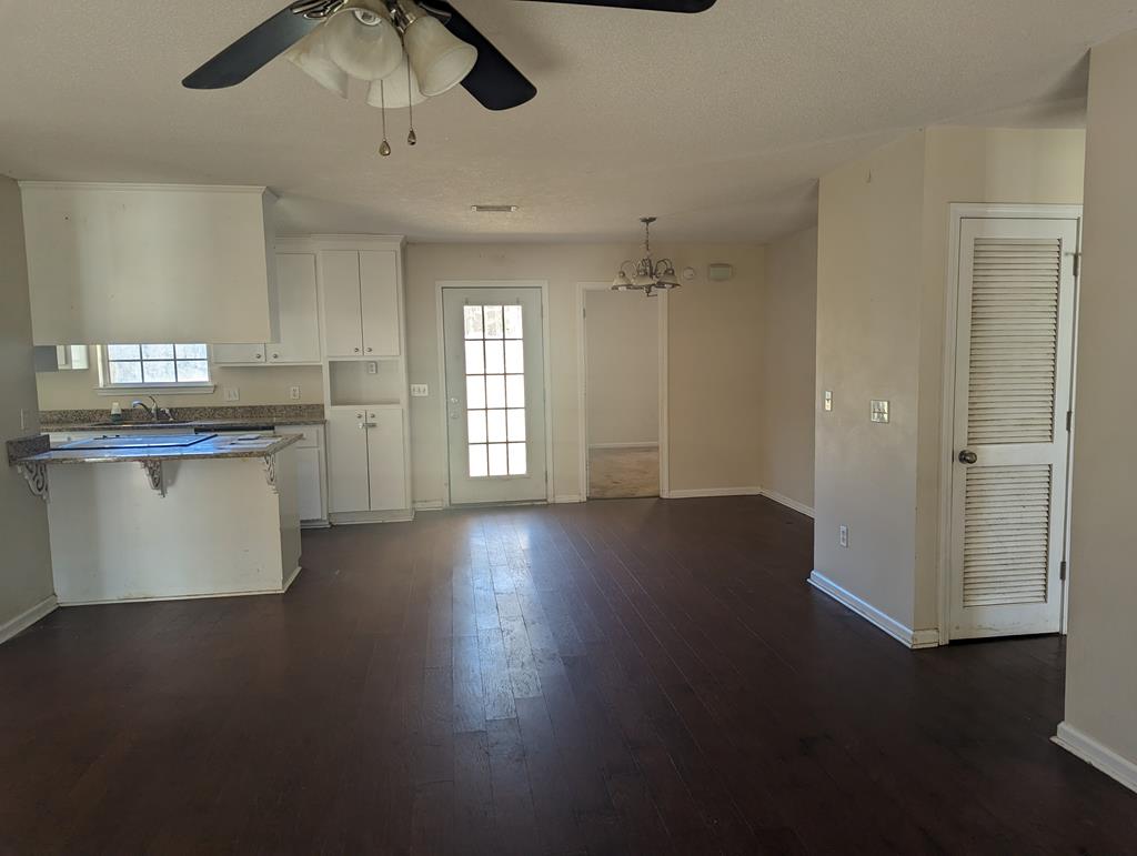 206 Paulk Road Dothan, AL 36301 - Photo 3 of 20