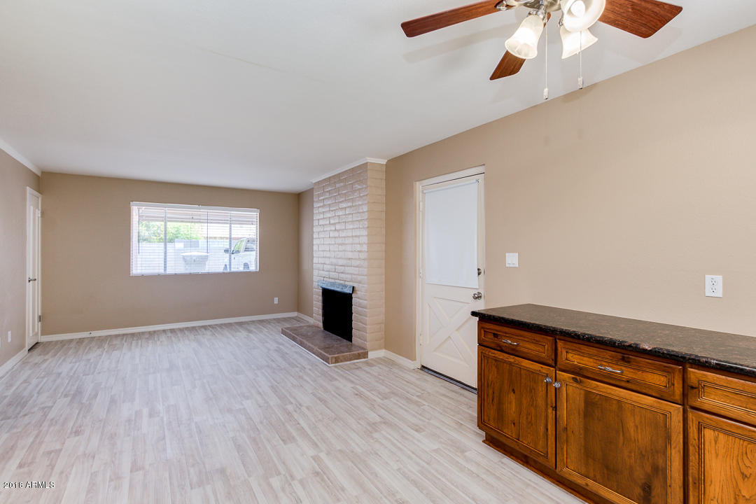 2725 South Rural Road, Unit 11 Tempe, AZ 85282 - Photo 11 of 25 12-Rural