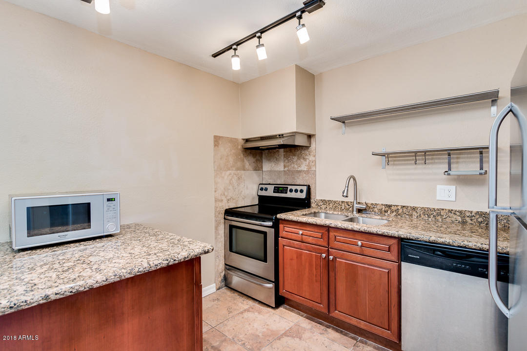 2725 South Rural Road, Unit 11 Tempe, AZ 85282 - Photo 13 of 25 14-Rural