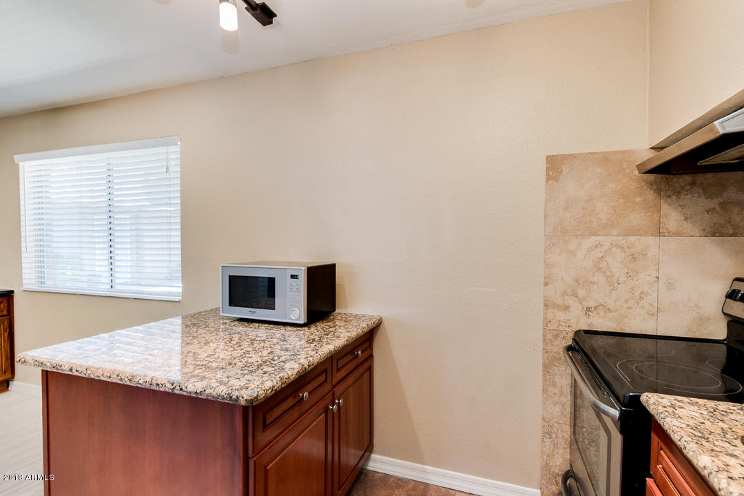 2725 South Rural Road, Unit 11 Tempe, AZ 85282 - Photo 14 of 25 15-Rural