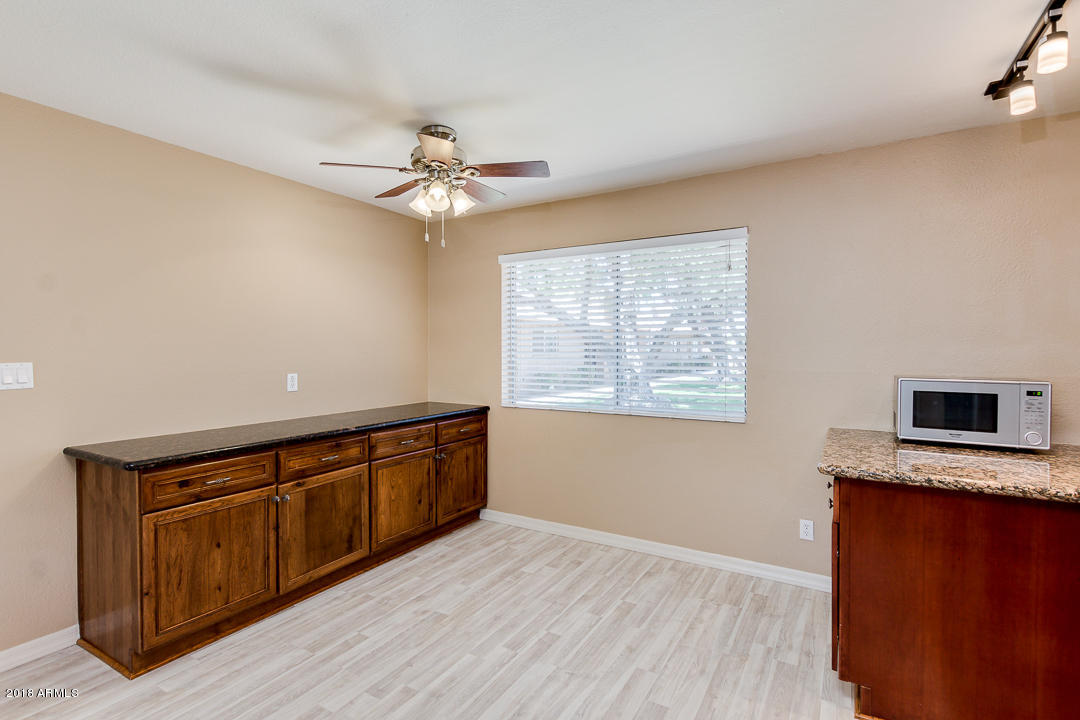 2725 South Rural Road, Unit 11 Tempe, AZ 85282 - Photo 9 of 25 10-Rural