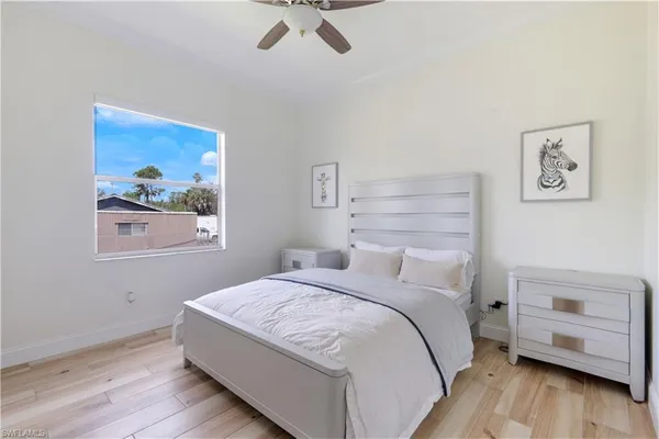 $1,075,000 | 3223 4th Avenue Northeast, Naples, FL 34120