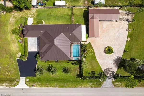 $1,075,000 | 3223 4th Avenue Northeast, Naples, FL 34120