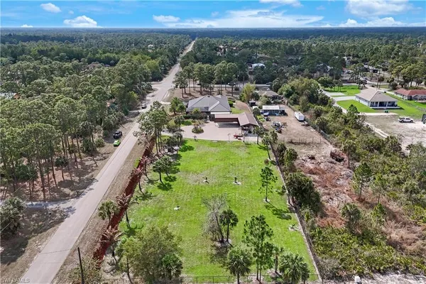 $1,075,000 | 3223 4th Avenue Northeast, Naples, FL 34120