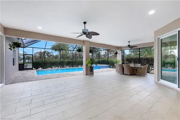 $1,075,000 | 3223 4th Avenue Northeast, Naples, FL 34120