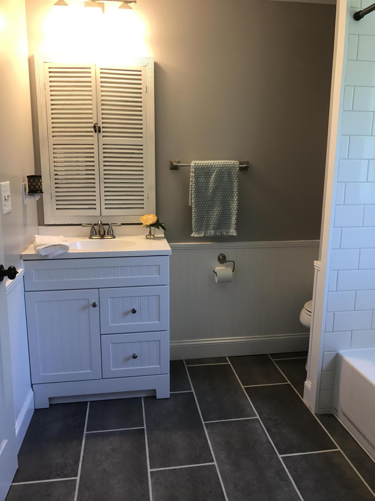 3908 Bennett Road East Ridge, TN 37412 - Photo 5 of 12 New new new!