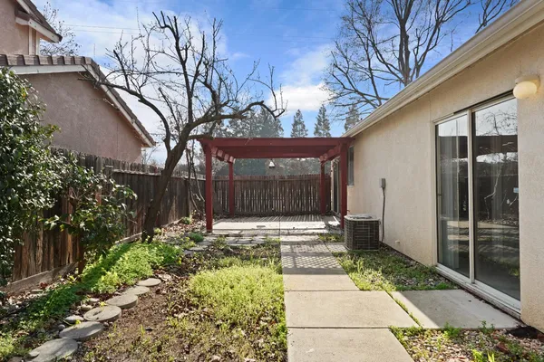 $560,000 | 864 Bogetti Lane, Tracy, CA 95376