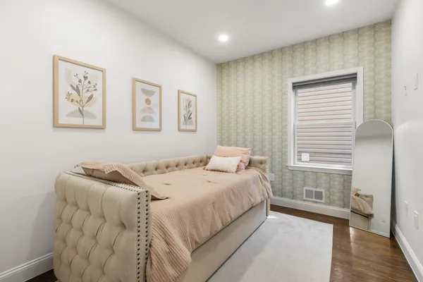 $850,000 | 50 Columbia Avenue, Unit 1, Jersey City, NJ 07307