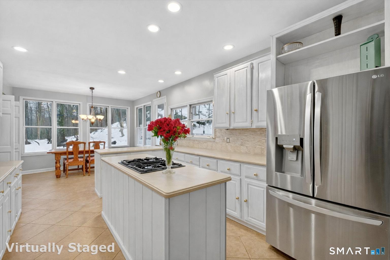 123 A Peaceable Street Redding, CT 06896 - Photo 6 of 34