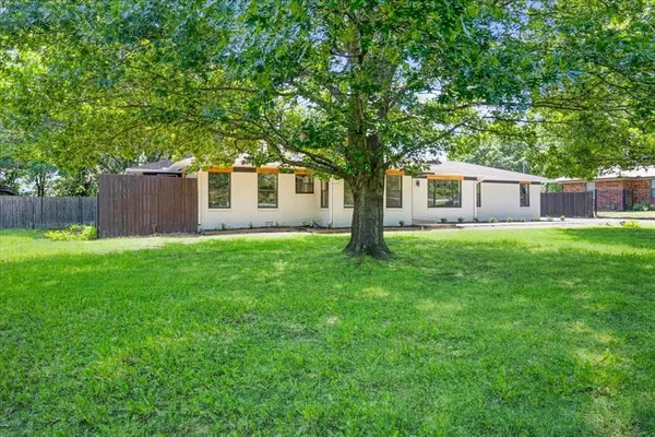 $369,000 | 4166 West Houston Street, Sherman, TX 75092