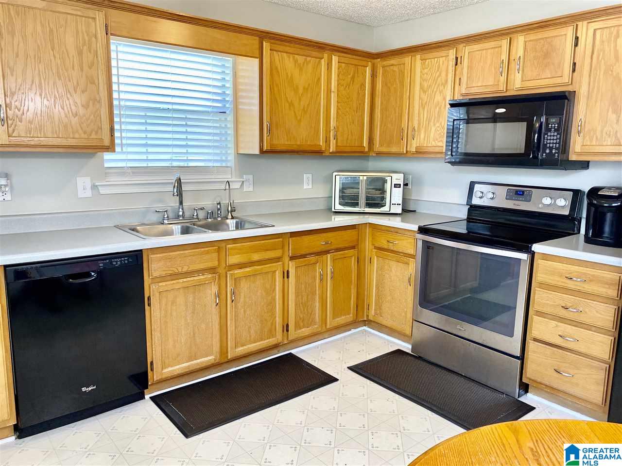 1404 Timber Circle Helena, AL 35080 - Photo 14 of 28 Gallery Image 14
