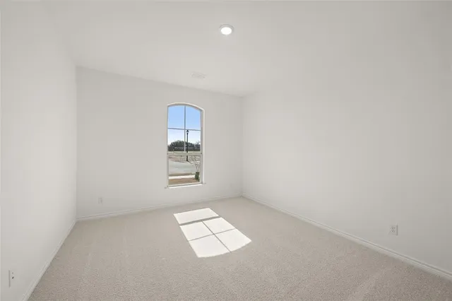 $324,900 | 1904 Cheyenne Drive, Cleburne, TX 76033