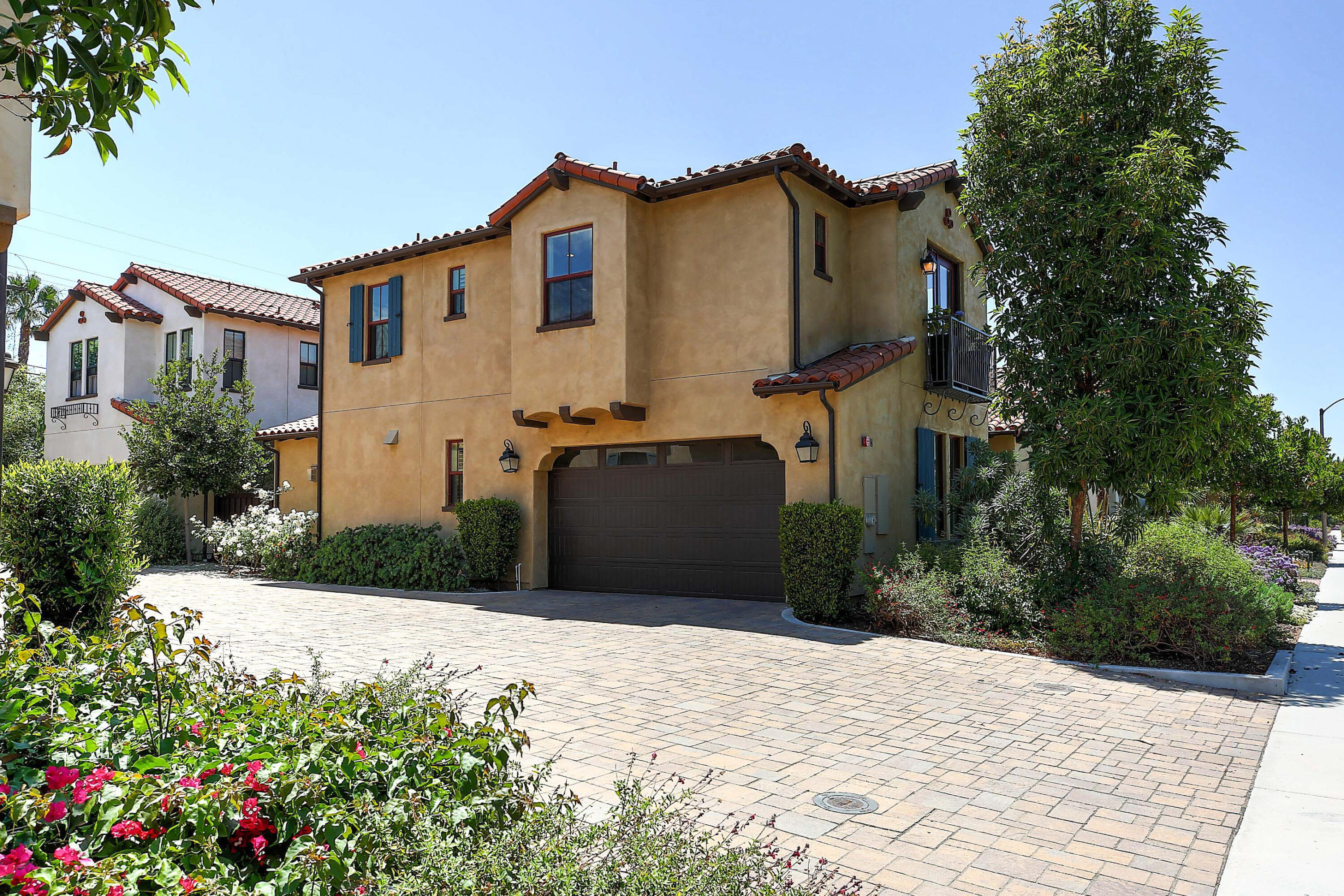 5445 Tree Farm Lane Santa Barbara, CA 93111 - Photo 35 of 49 Attached Garage