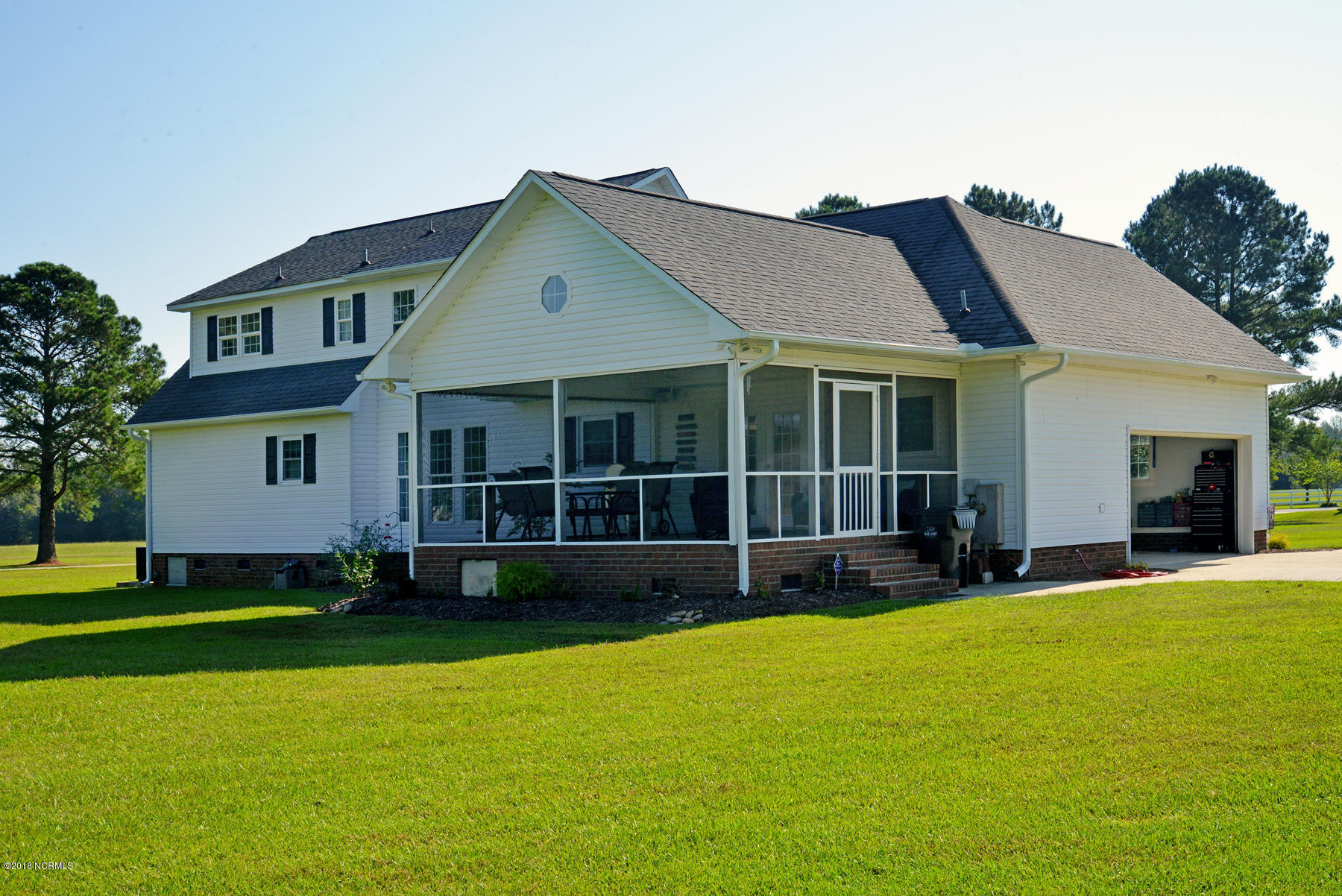 3907 Edwards Road Grimesland, NC 27837 - Photo 11 of 51 3907 Edwards Road-00010
