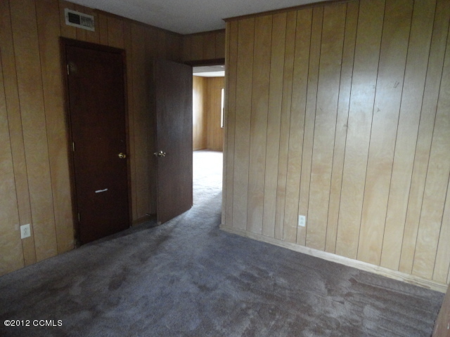 210 Shipman Road, Unit BLDG K Havelock, NC 28532 - Photo 2 of 9 Living room