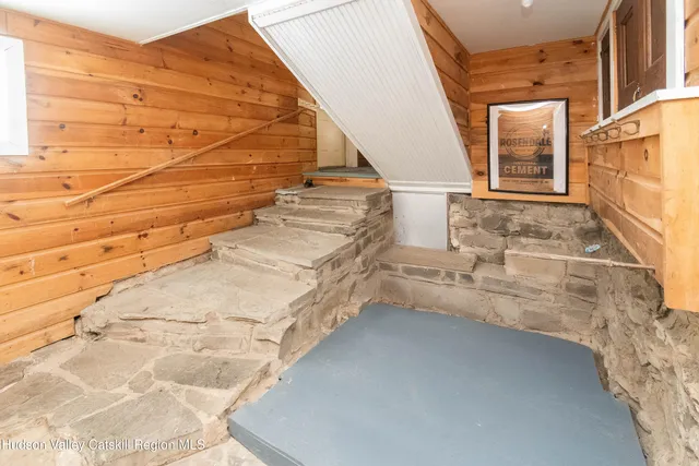 $449,000 | 807 Lucas Ave Extension, Hurley, NY 12443