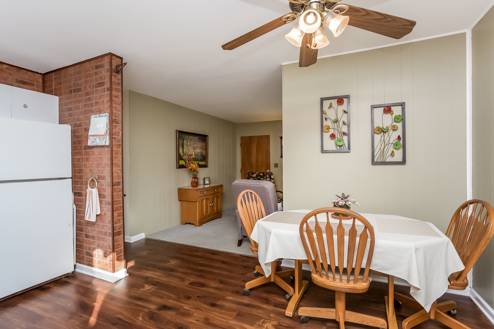 664 Clover Road Wauconda, IL 60084 - Photo 6 of 36