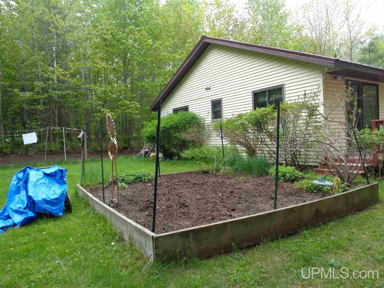 22063 Massie Road Chassell, MI 49916 - Photo 4 of 25 Gallery Image 4