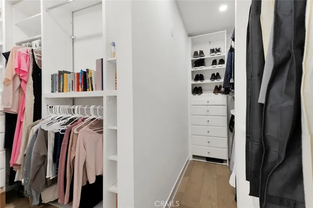 $1,475,000 | 805 North Kemp Street, Burbank, CA 91505