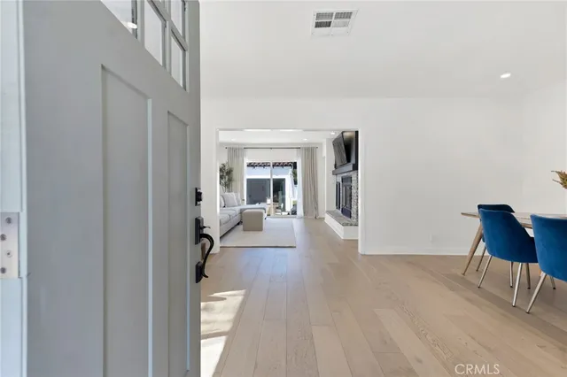 $1,475,000 | 805 North Kemp Street, Burbank, CA 91505