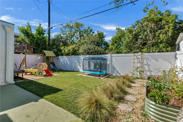 $1,475,000 | 805 North Kemp Street, Burbank, CA 91505