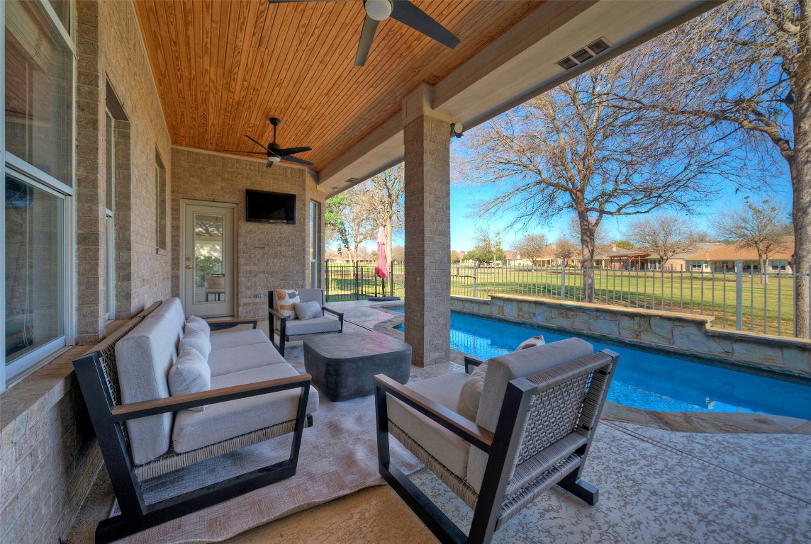 10833 Olympia Fields Loop Austin, TX 78747 - Photo 29 of 38 a outdoor living space with furniture