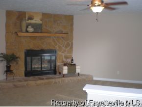 3075 Cricket Road Fayetteville, NC 28306 - Photo 5 of 9 Gallery Image 5