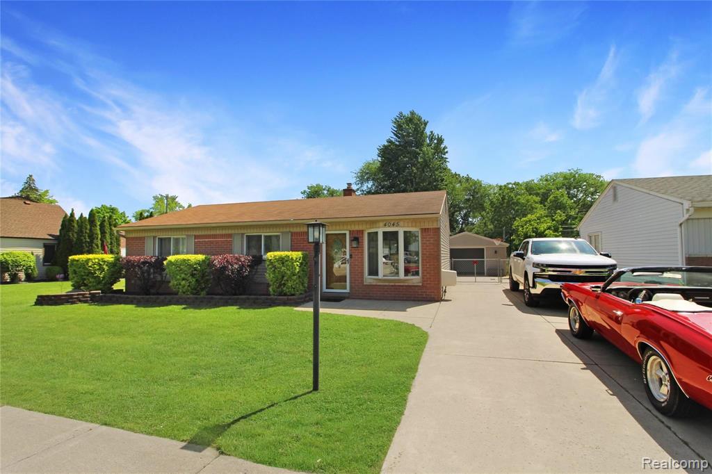 4045 Hannan Road Wayne, MI 48184 - Photo 1 of 22