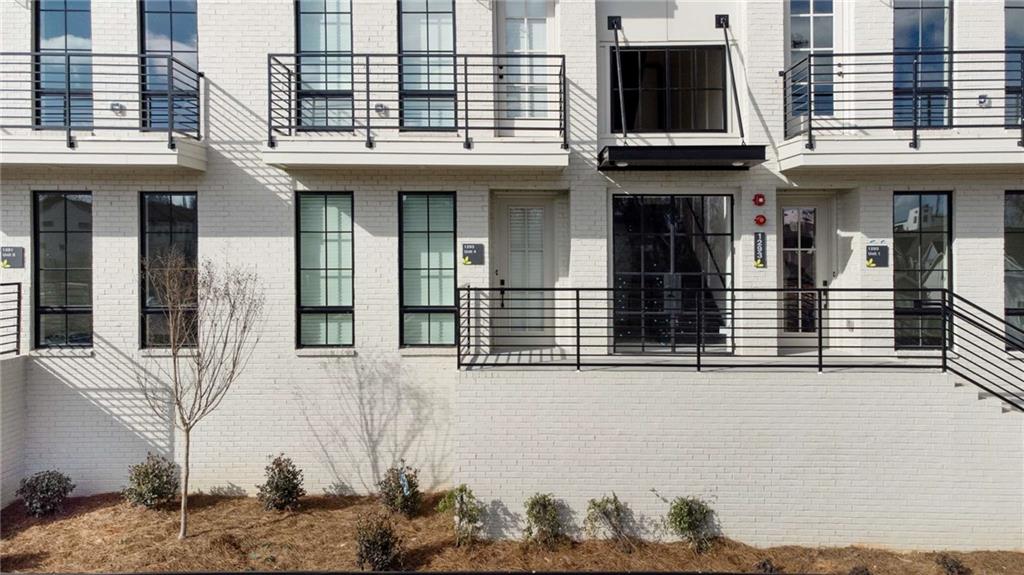 1293 Longreen Terrace Northwest, Unit 4 Atlanta, GA 30318 - Photo 2 of 32