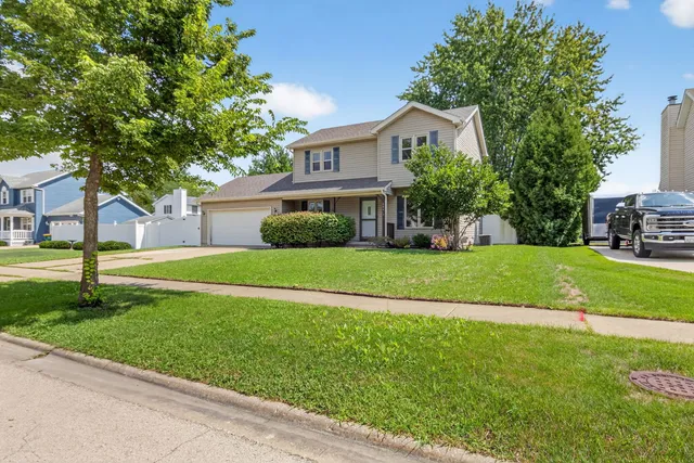 $360,000 | 606 Briarwood Court, Elwood, IL 60421